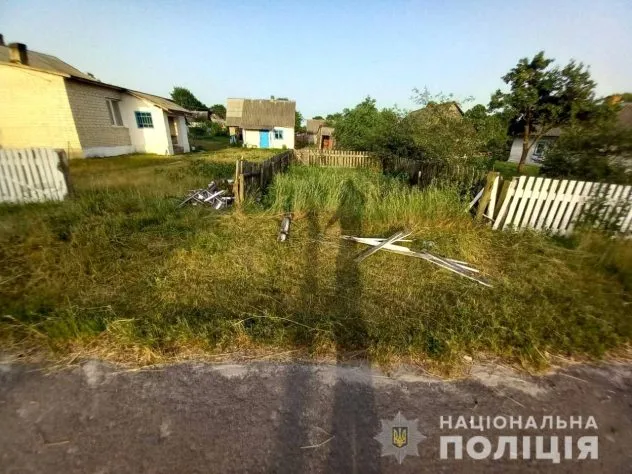 Нетверезе кермування на Рівненщині: знесена огорожа, максимальний результат «Драгера» і адмінматеріали на порушників
