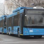 У центрі Рівного через знеструмлення зупинилися тролейбуси