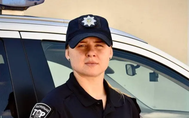 Патрульна з Рівного повертається у бокс