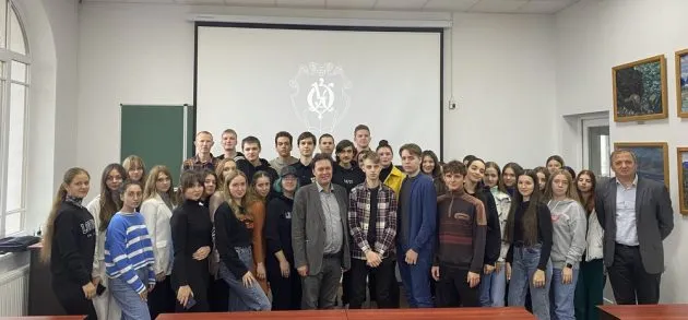 Відомий політолог провів відкриту лекцію в університеті на Рівненщині