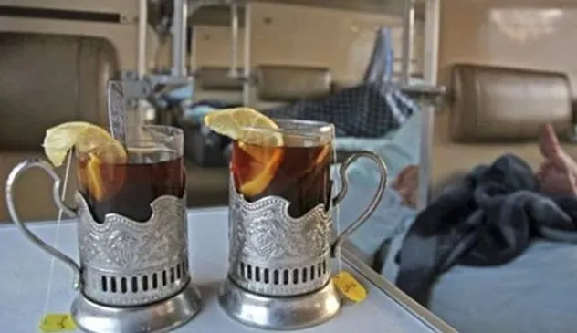 Ціни на чай і каву в поїздах Укрзалізниці зростають з 18 червня