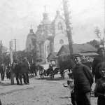 Старовинна стоянка візників у Рівному: історична світлина