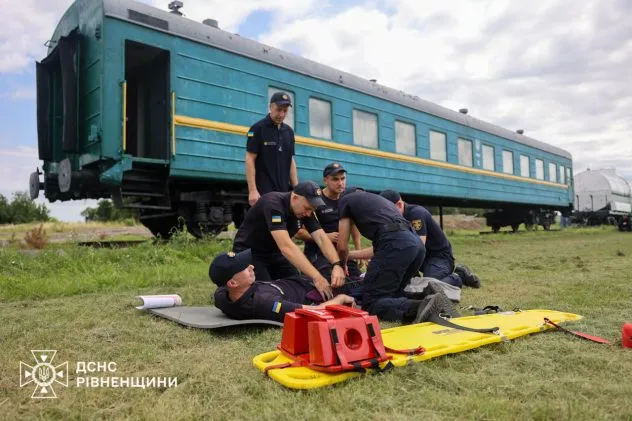 Рятувальники Рівненщини вдосконалюють навички домедичної допомоги