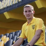 Василь Гакман повертається до Буковини з Вереса