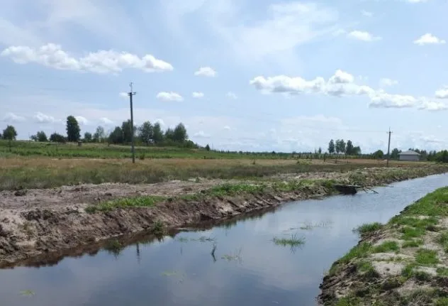 Правоохоронці з’ясують, хто незаконно забирає воду з річки на Рівненщині