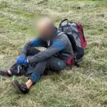 У Рівненській області чоловік намагався вирвати зброю у прикордонника