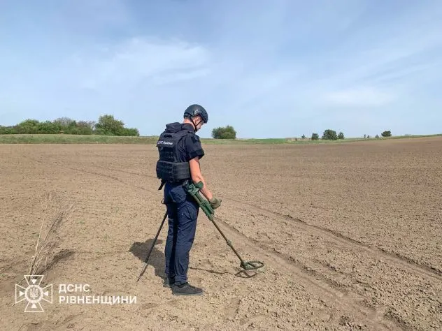 У Рівненській області виявили артилерійський снаряд часів Другої світової війни