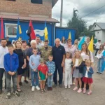 Клеванська громада зустріла воїна, що повернувся з російського полону