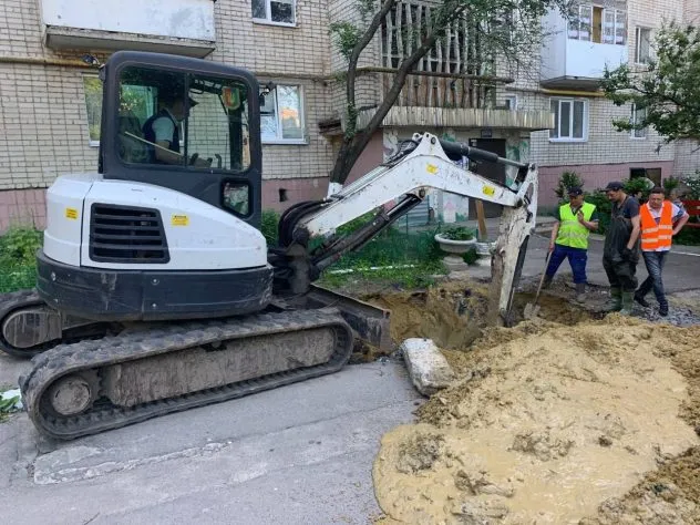 У Рівному два райони залишилися без води через ремонт