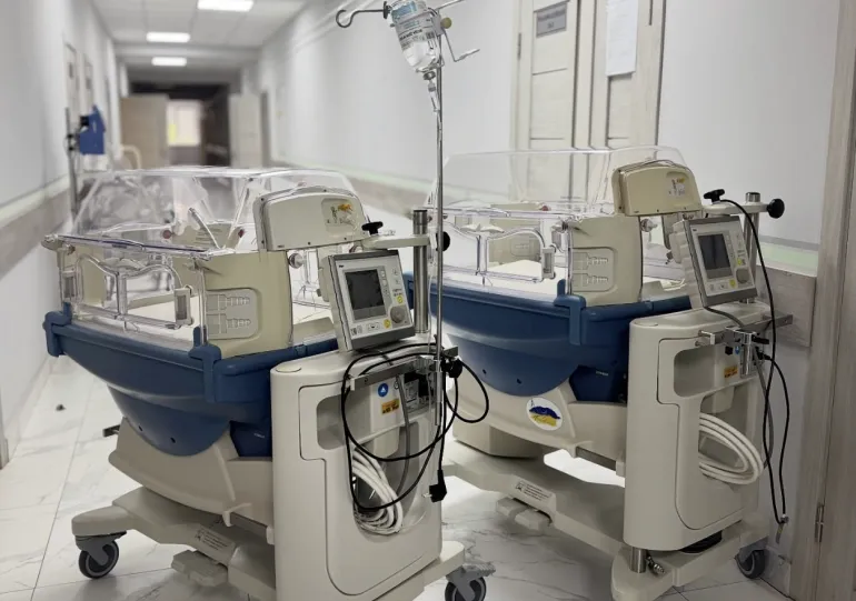 Rivne Maternity Hospital Receives Two Incubators for Newborns