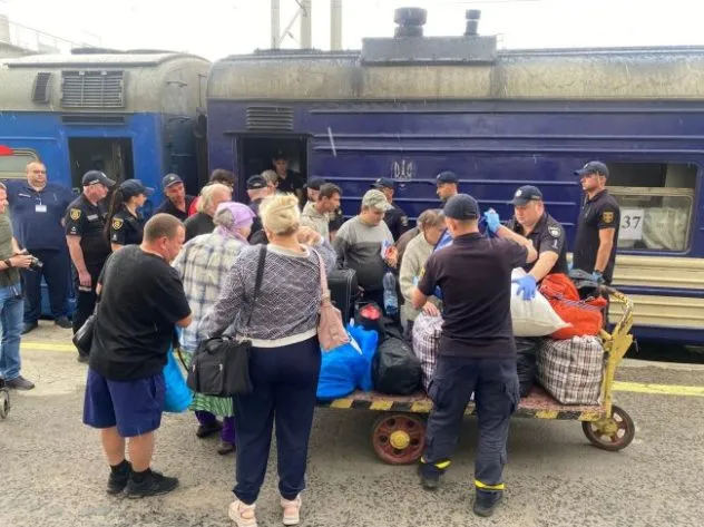 Евакуація з Донеччини: на Рівненщину прибули 21 внутрішньо переміщена особа