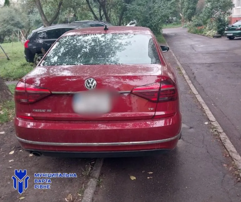 In Rivne, over 900 fines for parking violations