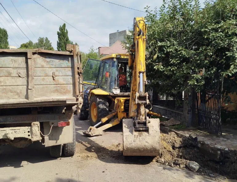 У Рівному тимчасово відключено водопостачання у селищі Царському