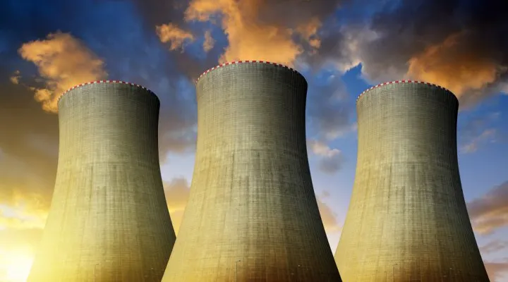 Russia Attacks Substations Supplying Khmelnytskyi and Rivne Nuclear Power Plants