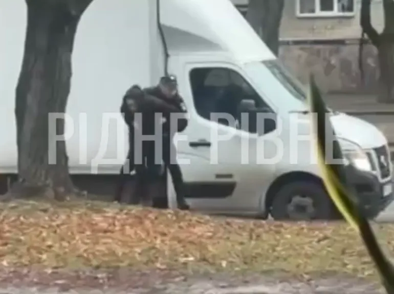 In Rivne, a man used tear gas during his arrest