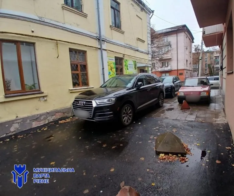 In Rivne, over a thousand fines were issued for parking violations