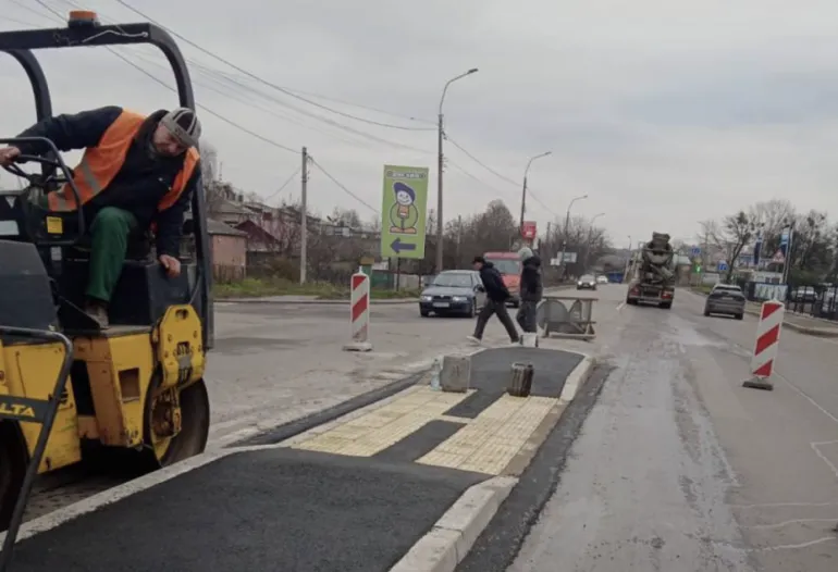 У Рівному триває ремонт на чотирьох вулицях: ускладнено рух