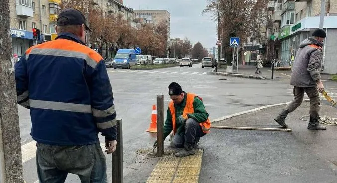 У Рівному обмежили рух транспорту на п’яти вулицях через ремонт