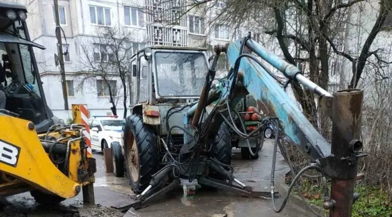 В Ровно на улицах Киевская и Бандеры приостановлено водоснабжение