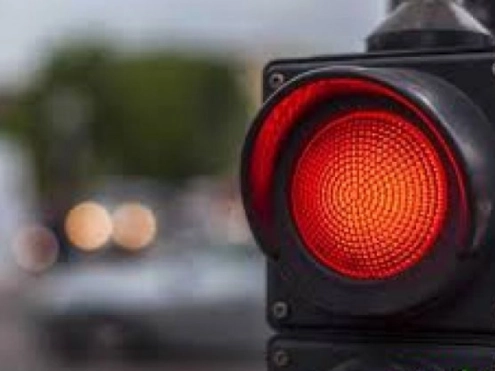 Two Drivers Detained in Rivne for Running a Red Light