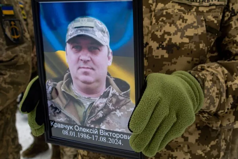 Farewell to Lieutenant Oleksiy Kravchuk in Rivne Region