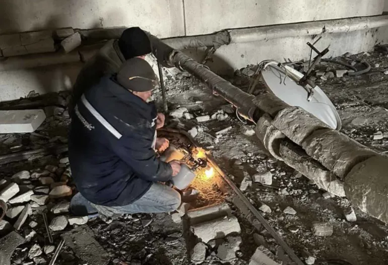 Rivne Specialists Restore Heating Supply in Kyiv