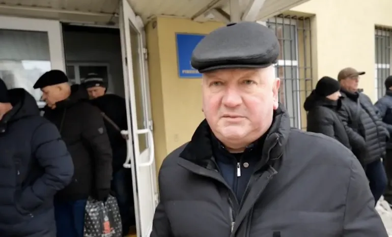 Рівненський суд залишив директора тролейбусного депо Валентина Ткачука на посаді