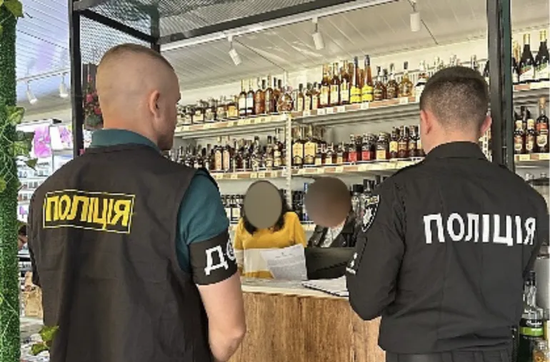 In Rivne Region, an Entrepreneur Will Be Tried for Selling Counterfeit Alcohol
