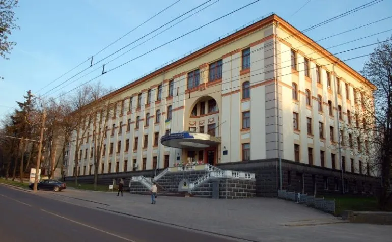Військовослужбовця зарахували до університету без його згоди