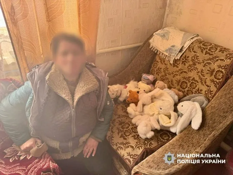 In Rivne Region, a Woman Steals from a Child’s Grave