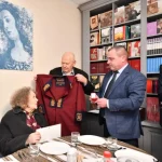 Лина Костенко получила звание Почетного Доктора Острожской академии