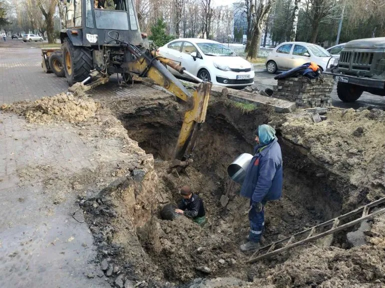 Ровно останется без воды: список улиц на субботу
