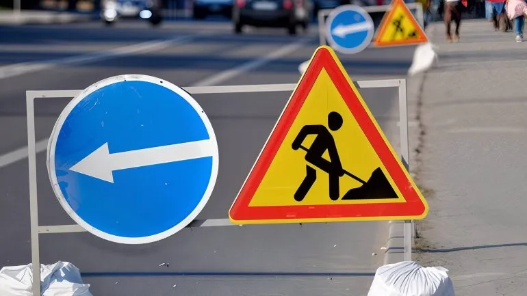 Traffic Restrictions on Zamkova Street in Rivne Due to Repair Works