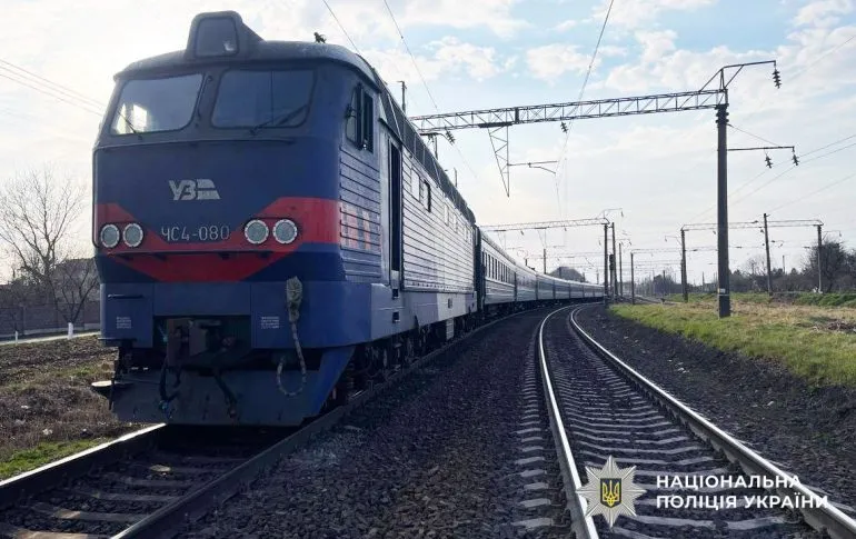 Man Dies Under Train Wheels in Zdolbuniv