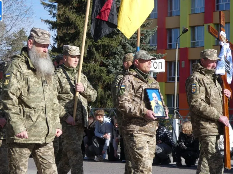 На Рівненщині провели в останню путь захисника Івана Кральського