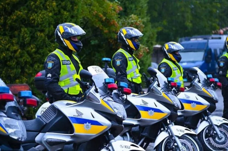 Motorcycle Patrol Resumes Operations in Rivne for Road Safety