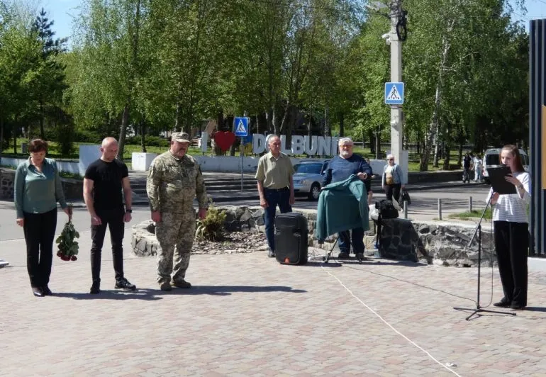Родинам захисників з Рівненщини вручили державні нагороди
