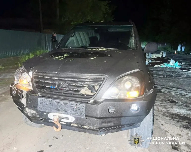 На Рівненщині нетверезий водій збив чоловіка на мотоблоці