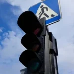 На вулиці Чорновола у Рівному сьогодні тимчасово не працюватиме світлофор